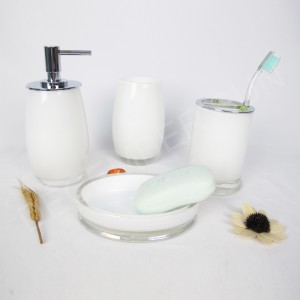 White glass bathroom accessories set